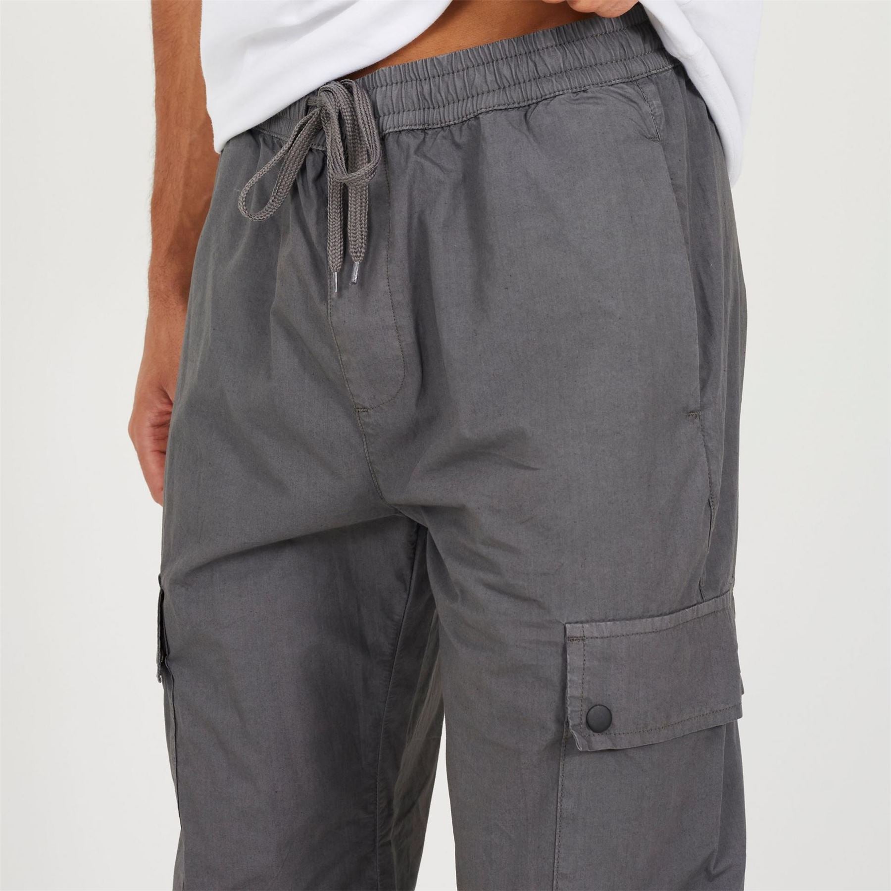 Brave Soul Loose Fit Cotton Poplin Cargo Trousers