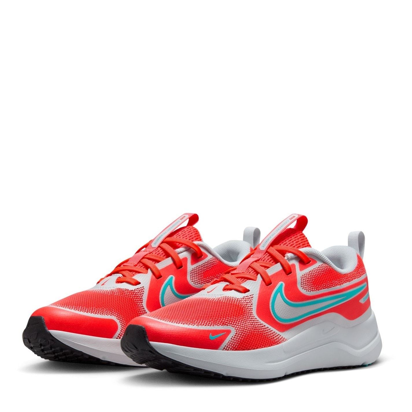 Nike Cosmic Runner Juniors Lace-Up Low Top Sneakers