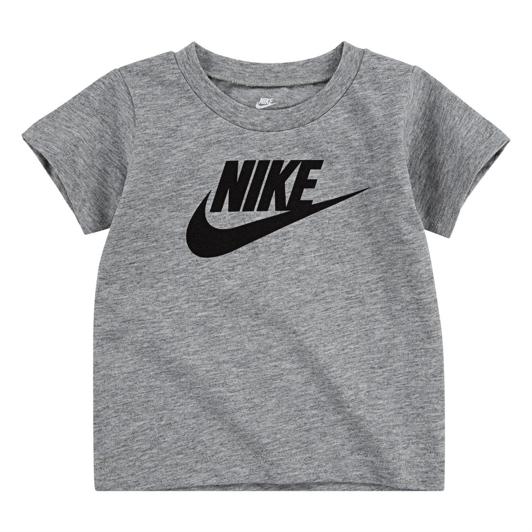 Nike T-Shirt