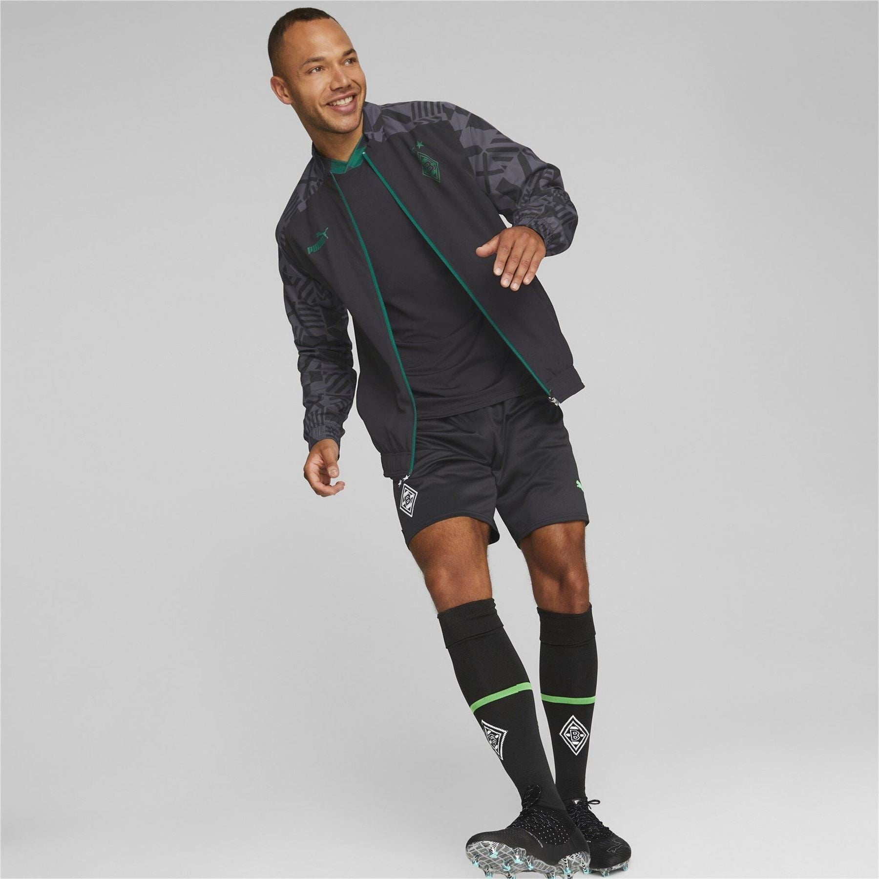 Puma Prematch Borussia Monchengladbach Waterproof Lightweight Rain Anorak