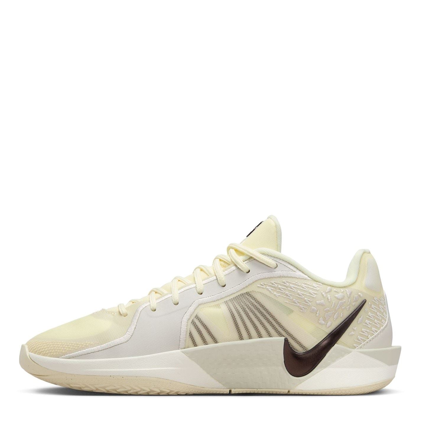 Nike Sabrina 2 Round Toe Low Top Sneakers
