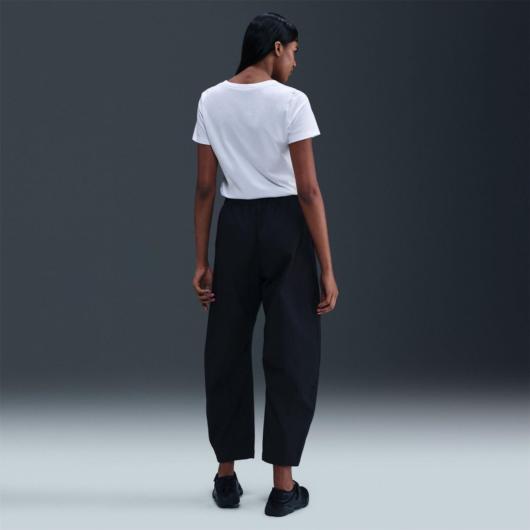 Nike Club V T-Shirt