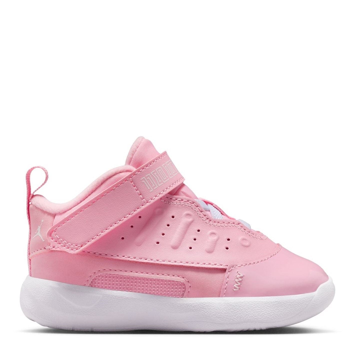 Air Jordan Max Aura 7 Mid Top Lace-Up Sneakers