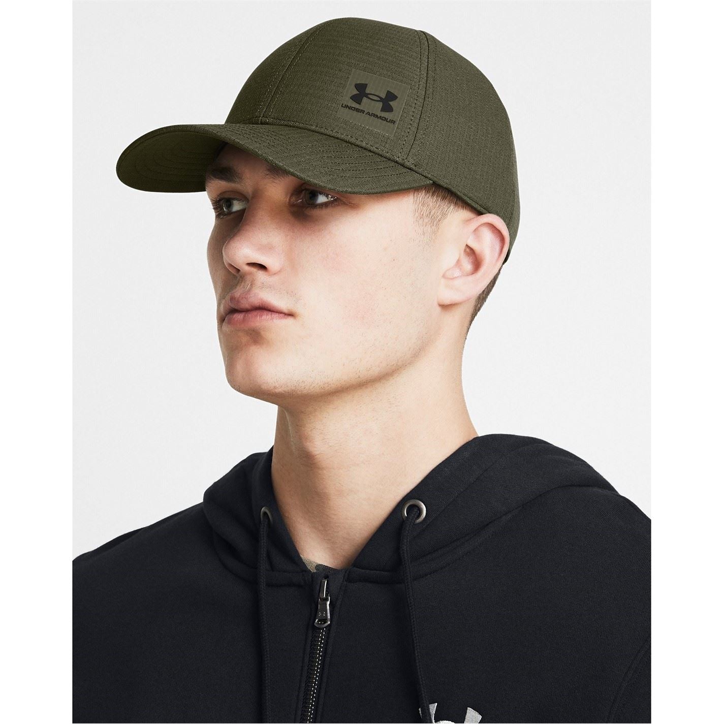 Under Armour Iso Chill Armourvent Curved Brim Baseball Cap