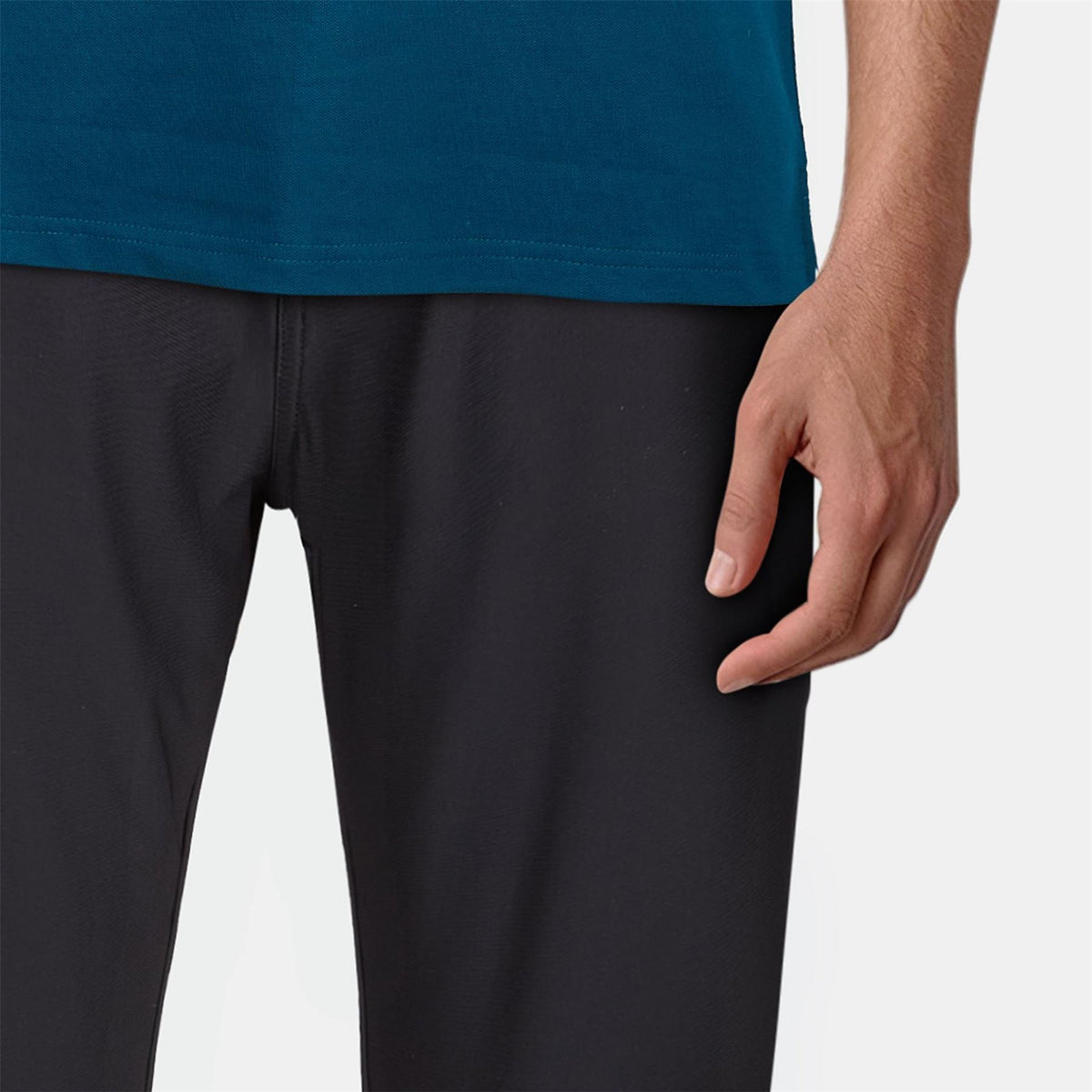 Lyle and Scott Airlight Slim Fit Chinos