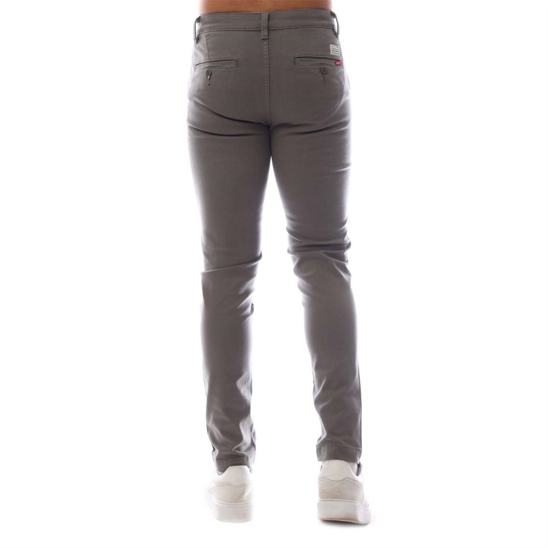 Levis Narrow Cuff Solid Patterned Slim Chinos