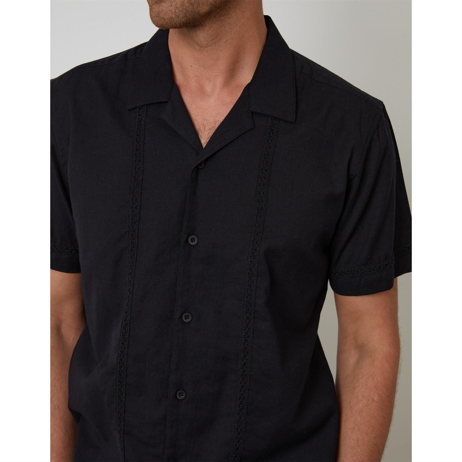 Threadbare Regular Fit Short Sleeve Point Collar Shirt