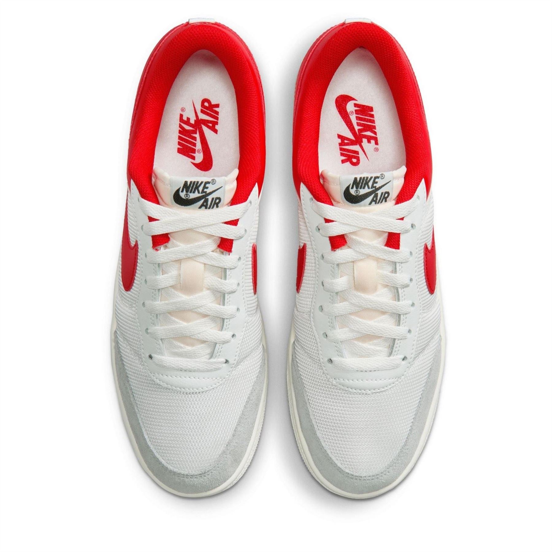 Air Jordan Skyline Sn62 Lace-Up Low Top Sneakers