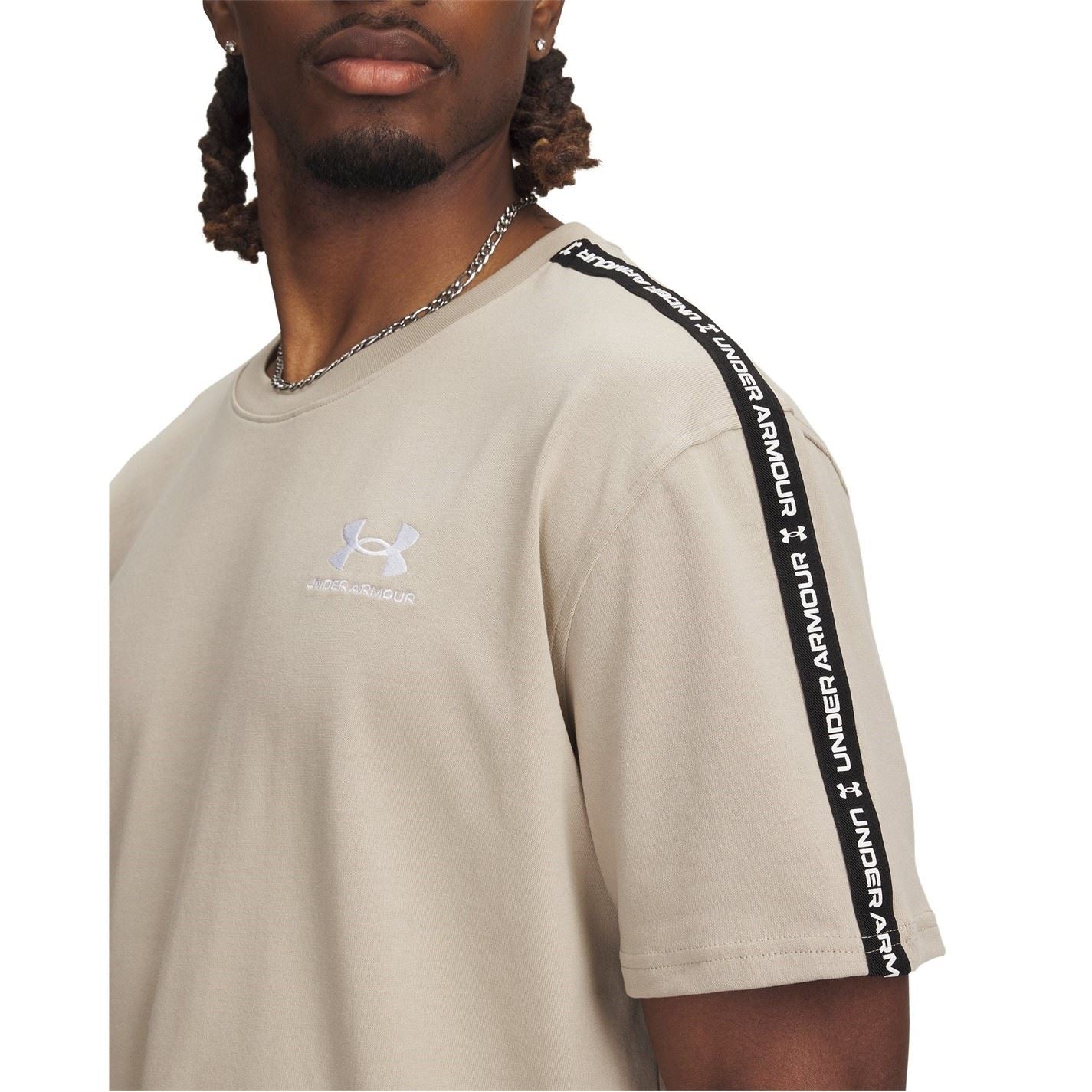 Under Armour Icon Regular Fit Crew Neck T-Shirt