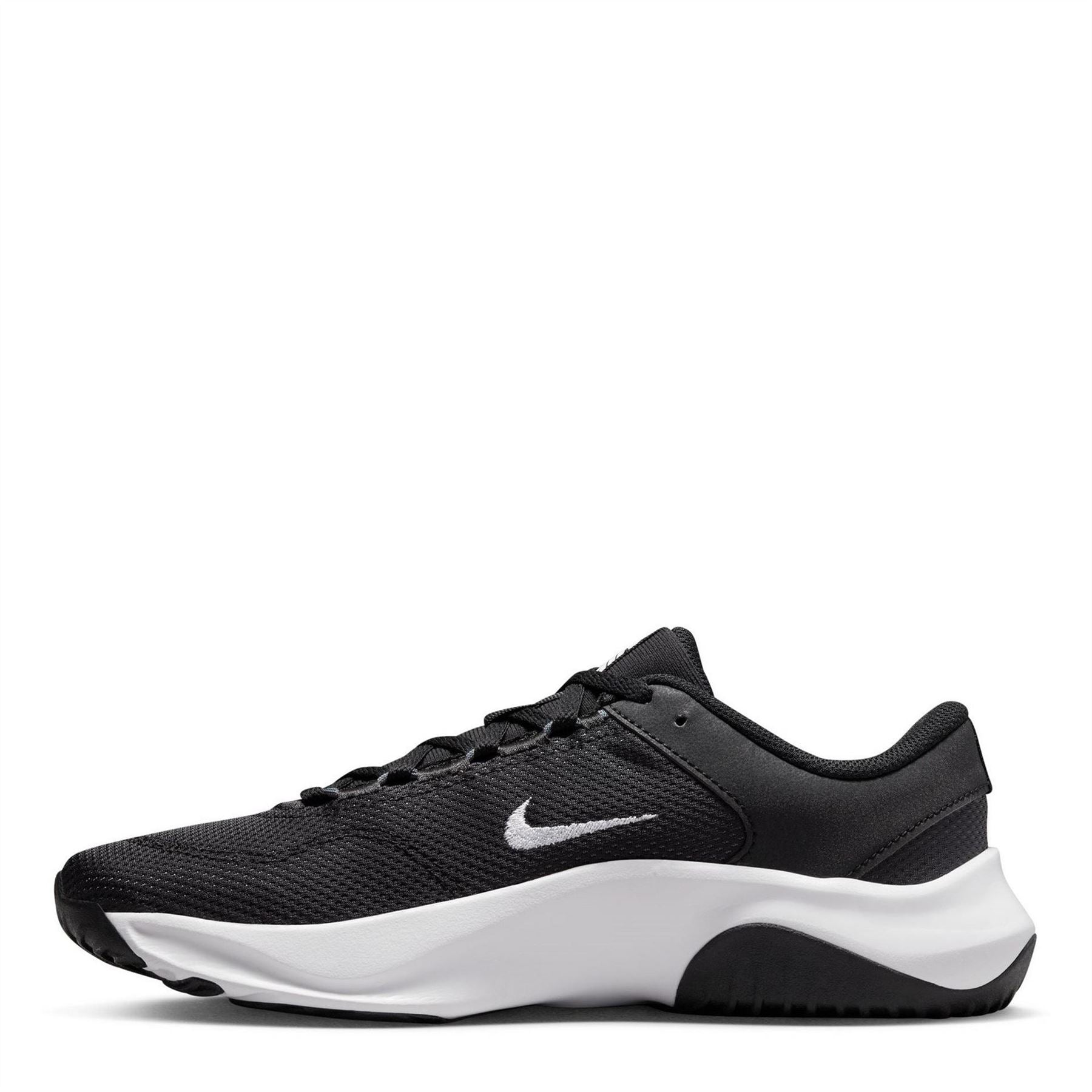 Nike Womens Essential 3 Training Shoes