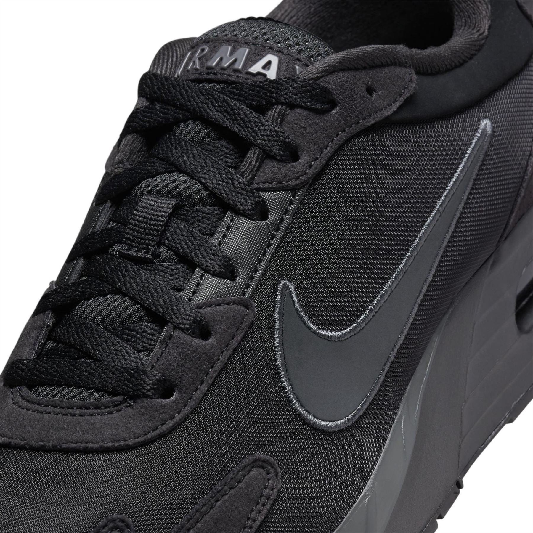 Nike Mens Air Max Solo Trainers