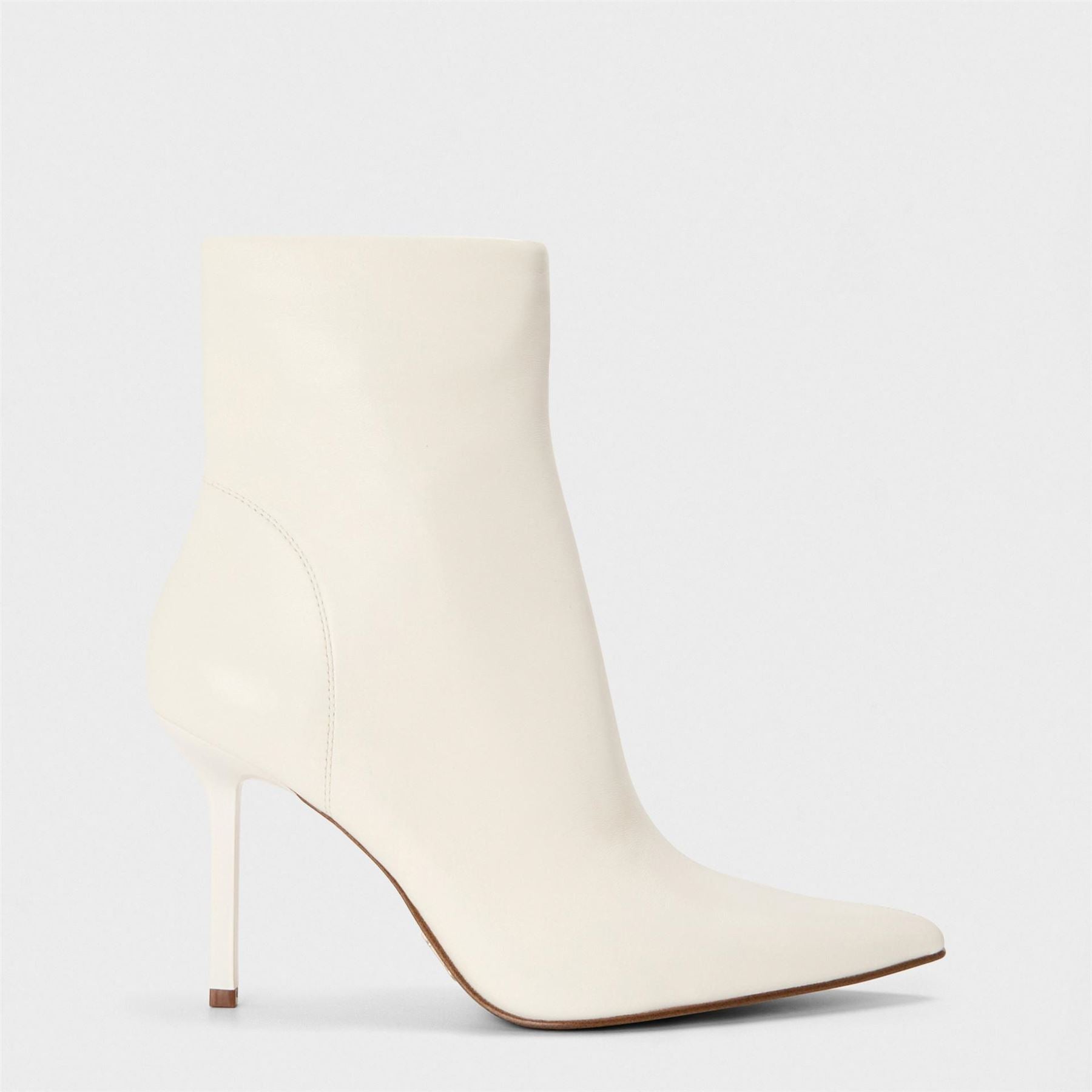 Steve Madden Iyanna Boots