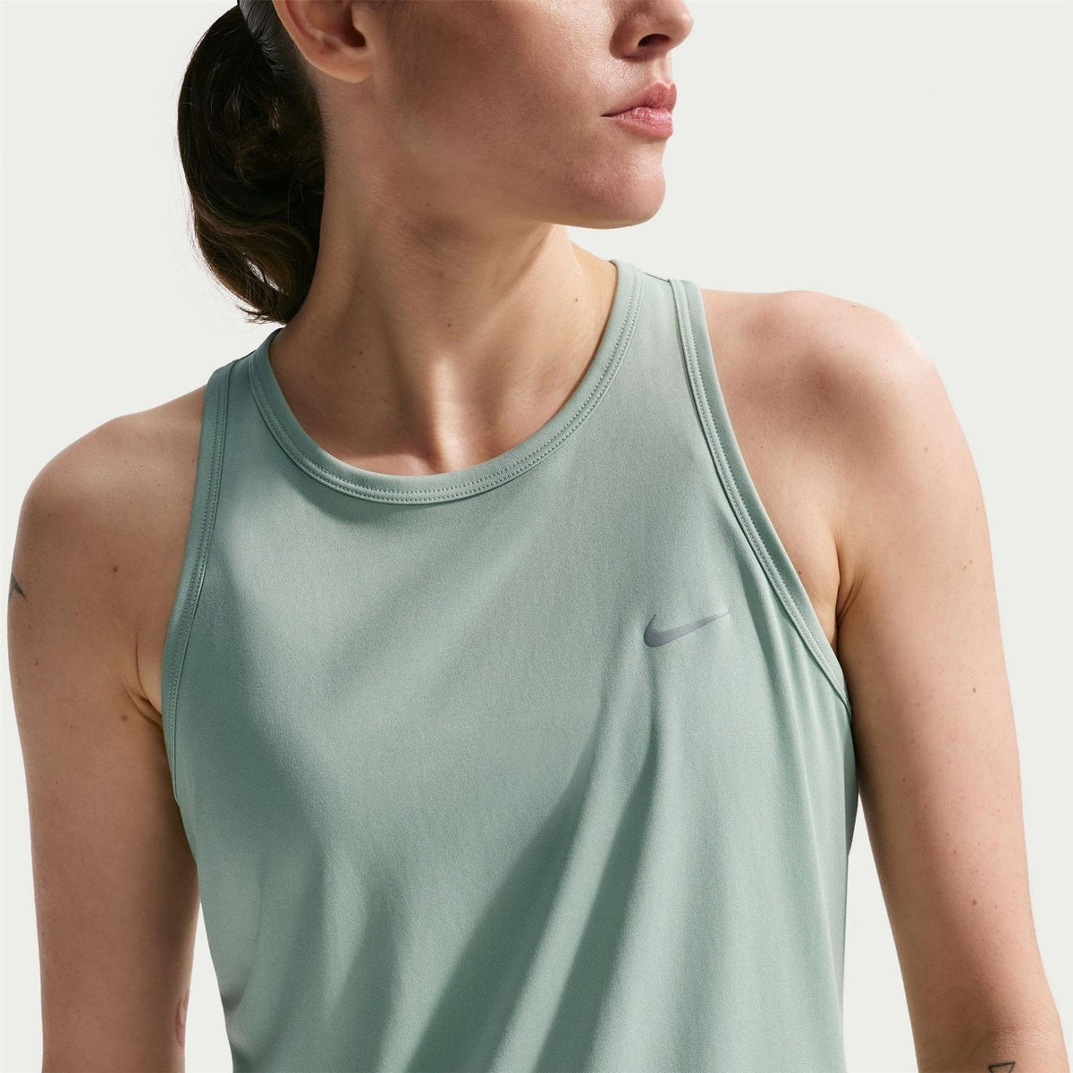 Nike Tempo Crew Neck Relaxed Fit Tank