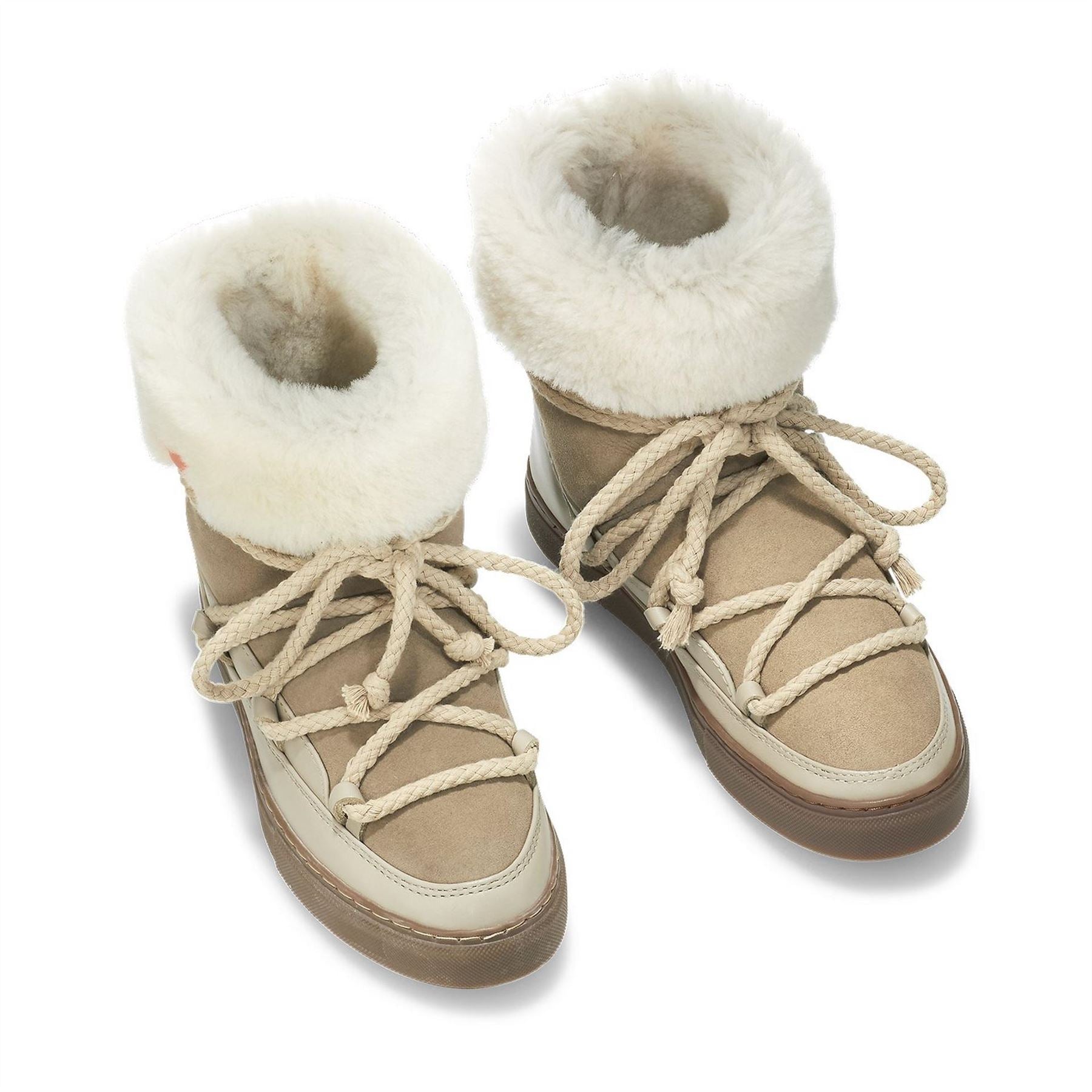 Inuikii Classic High Snug Lace-Up Boots