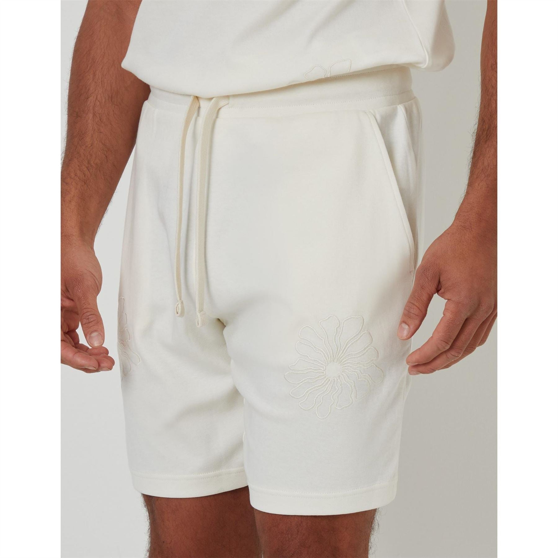 Threadbare Ardsley Floral Patterned Bermuda Shorts