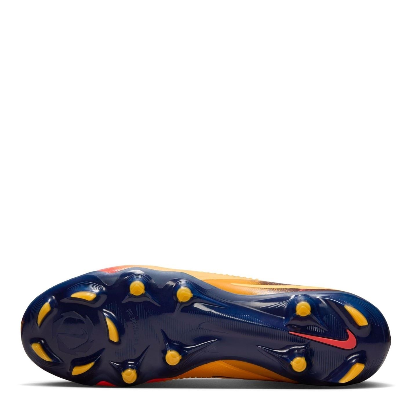 Nike Phantom 6 Low Pro Adults Firm Ground Football Boots