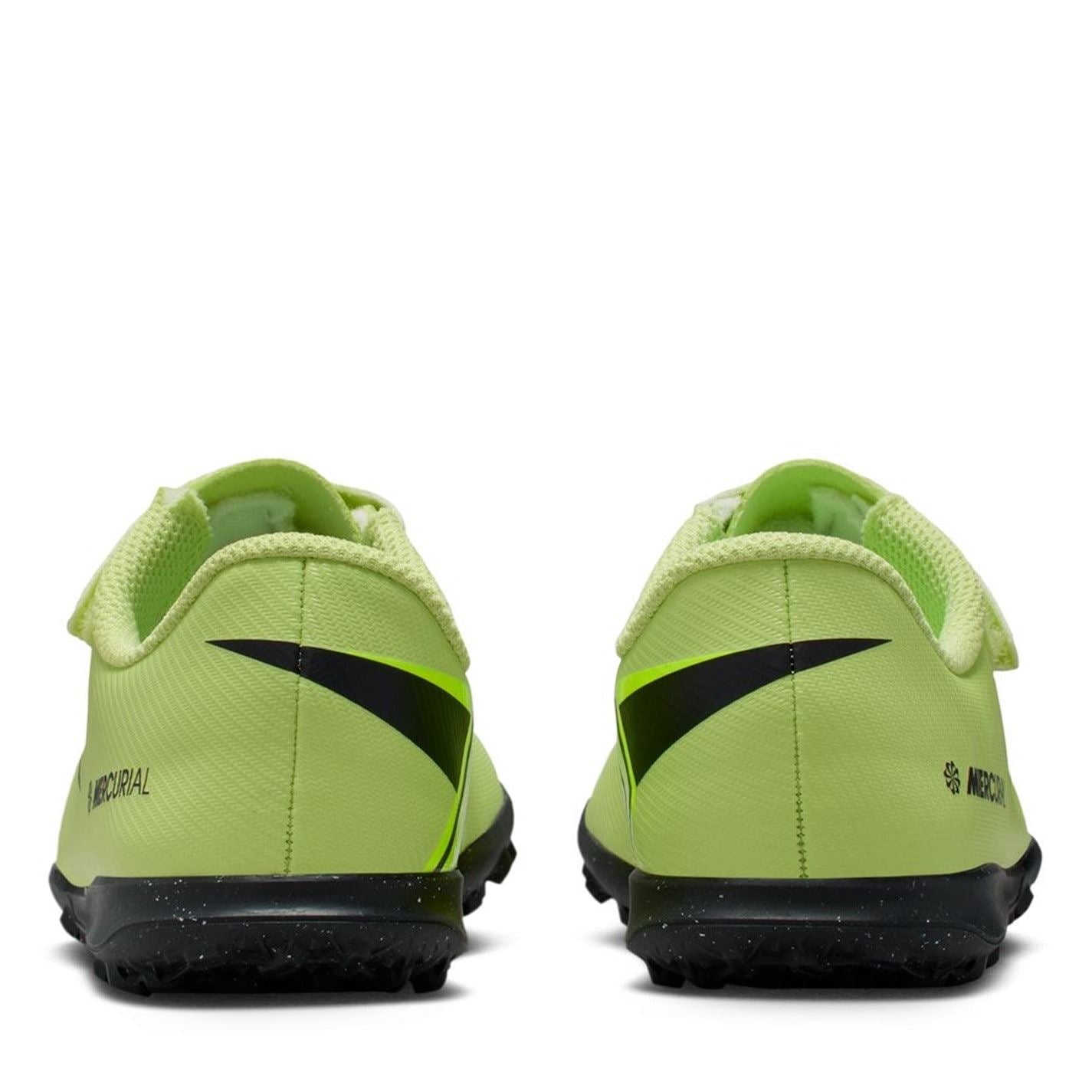 Nike Mercurial Vapour 16 Club Childrens Astro Turf Football Boots