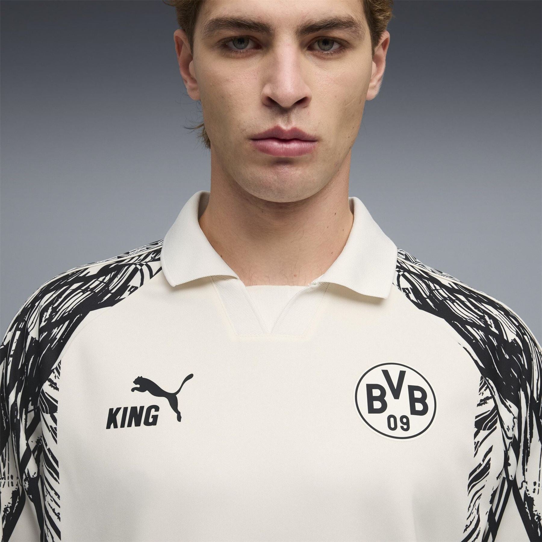 Puma Borussia Dortmund Licensed Retro Football Shirt
