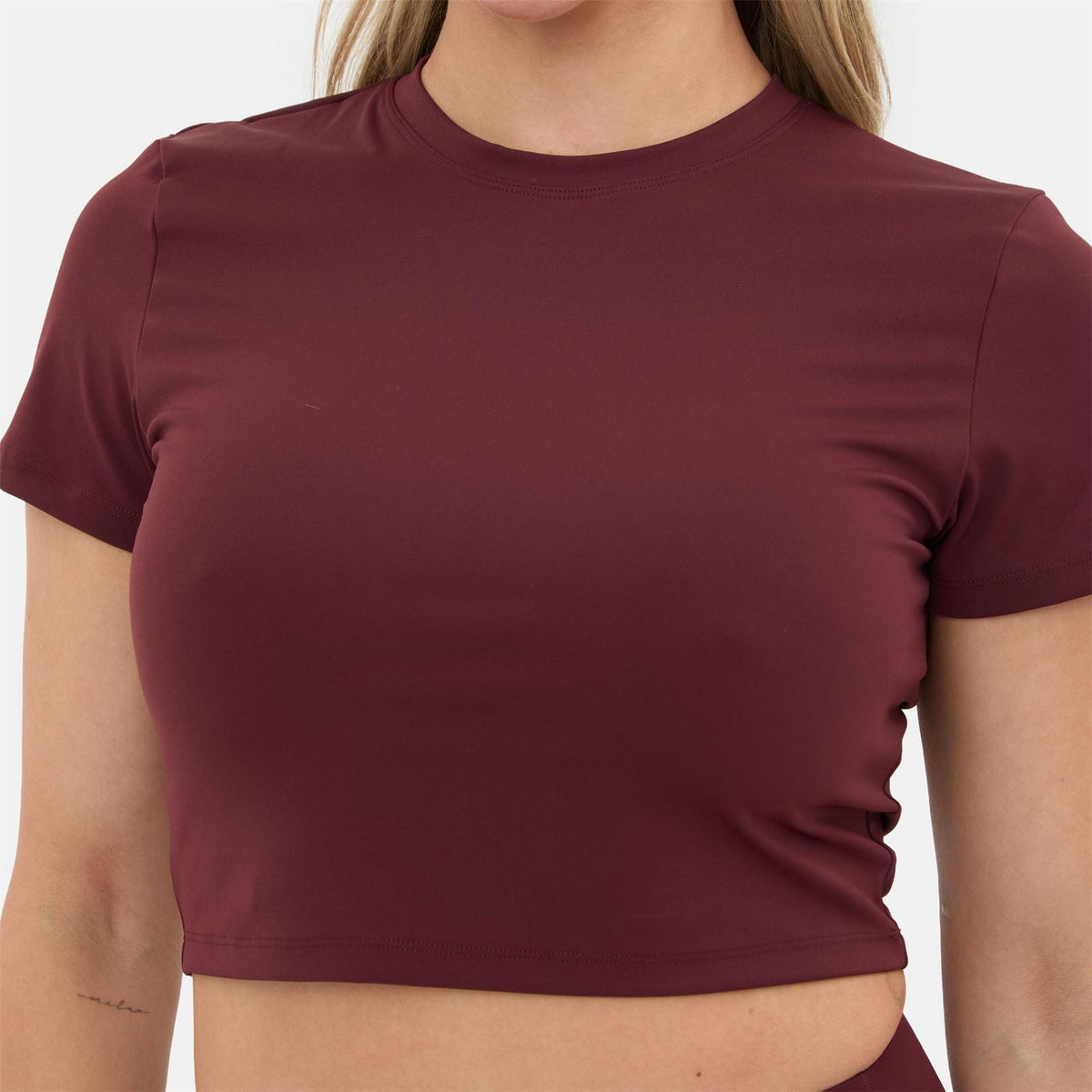 I Saw It First Sleeve Crop Top