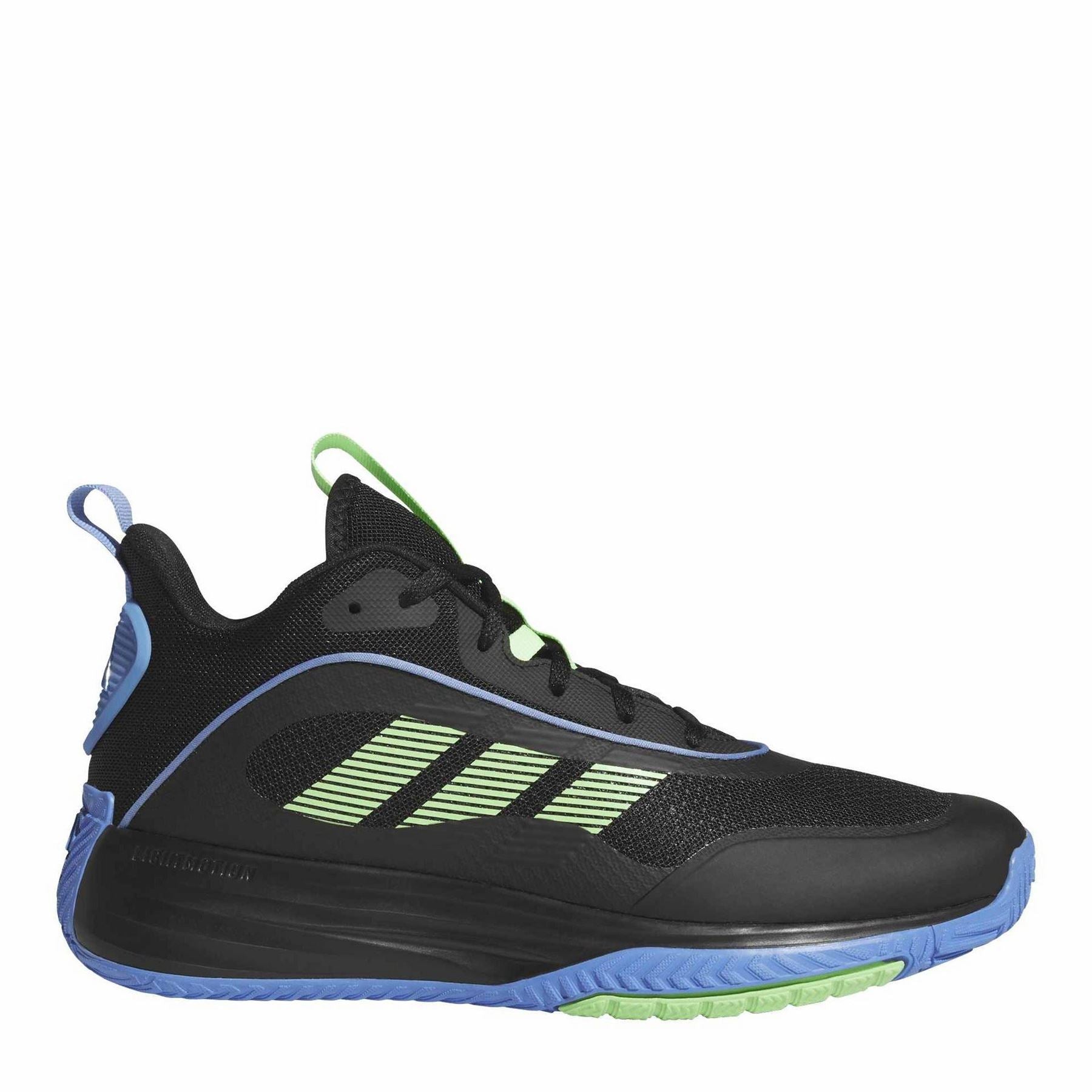 adidas Ownthegame 3.