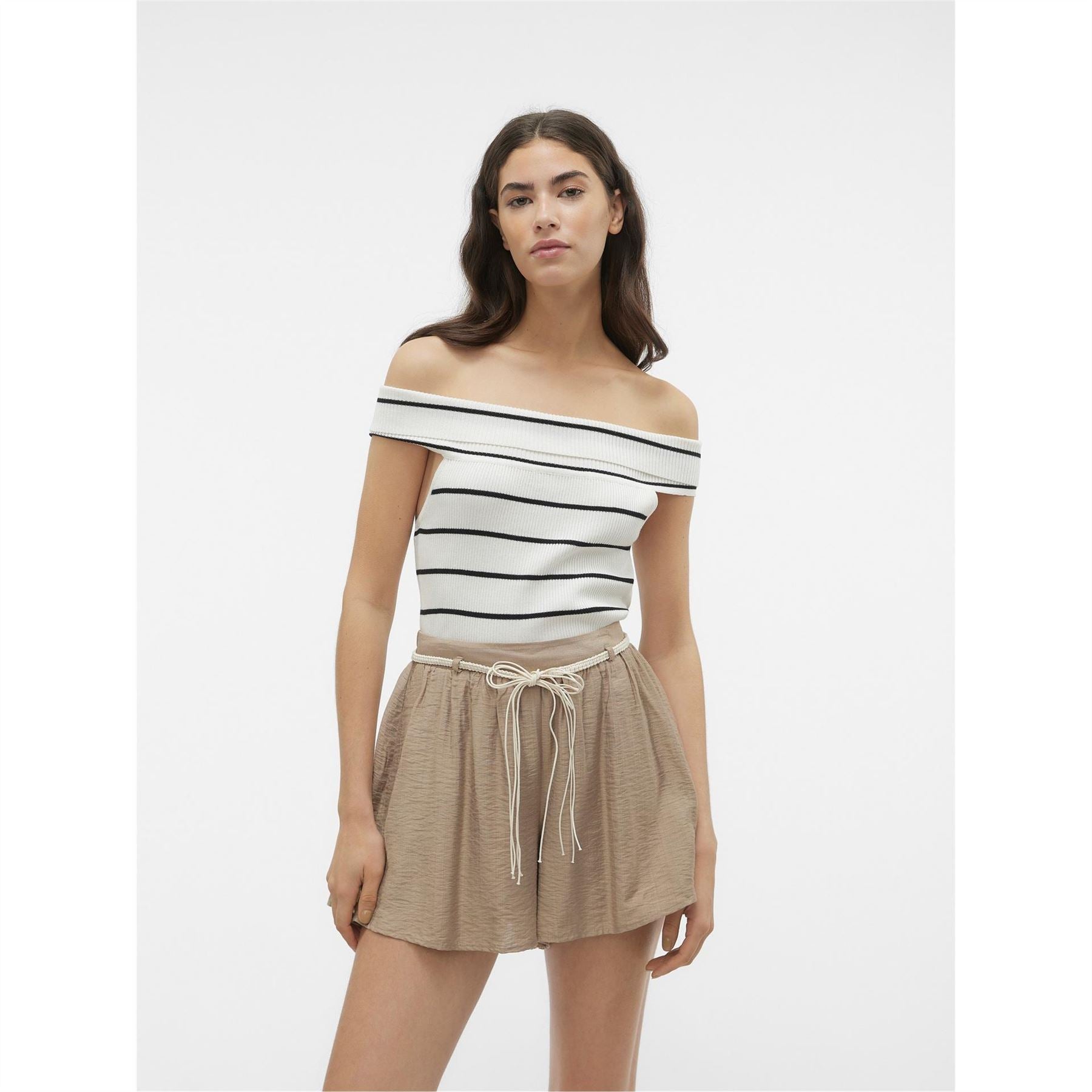 Vero Moda Off-The-Shoulder Slim Fit T-Shirt