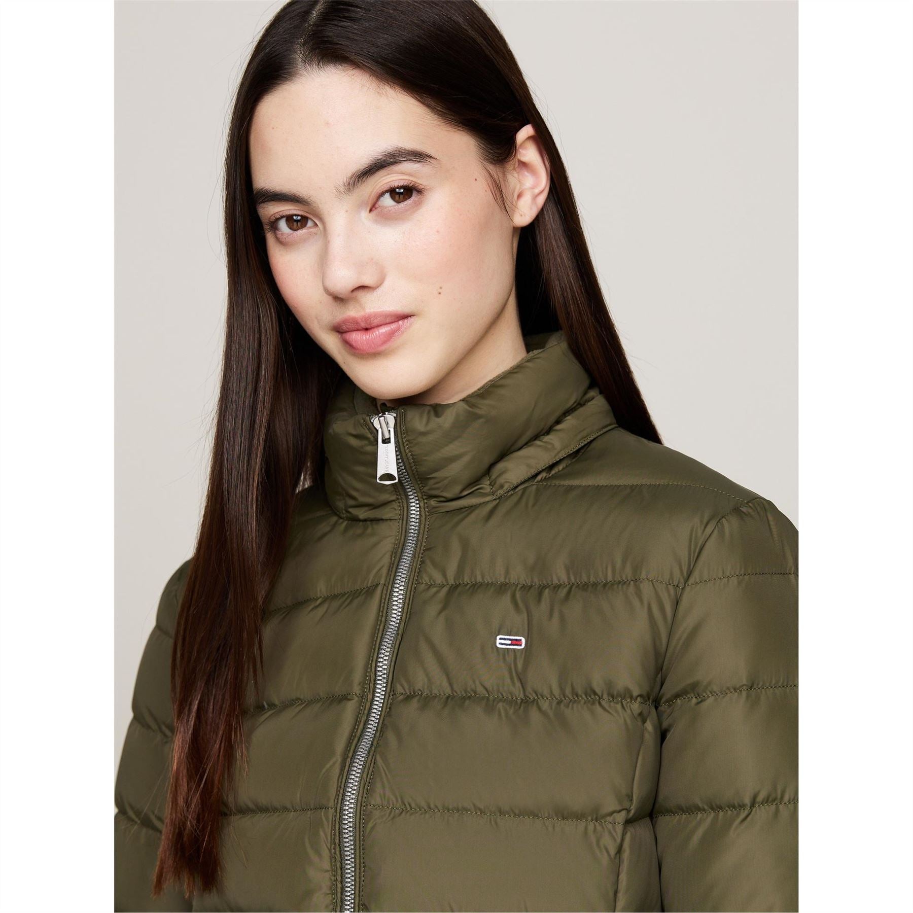 Tommy Jeans Essential Quilted Wind Resistant Faux Fur Hood RDS Down Short Puffer Jacket