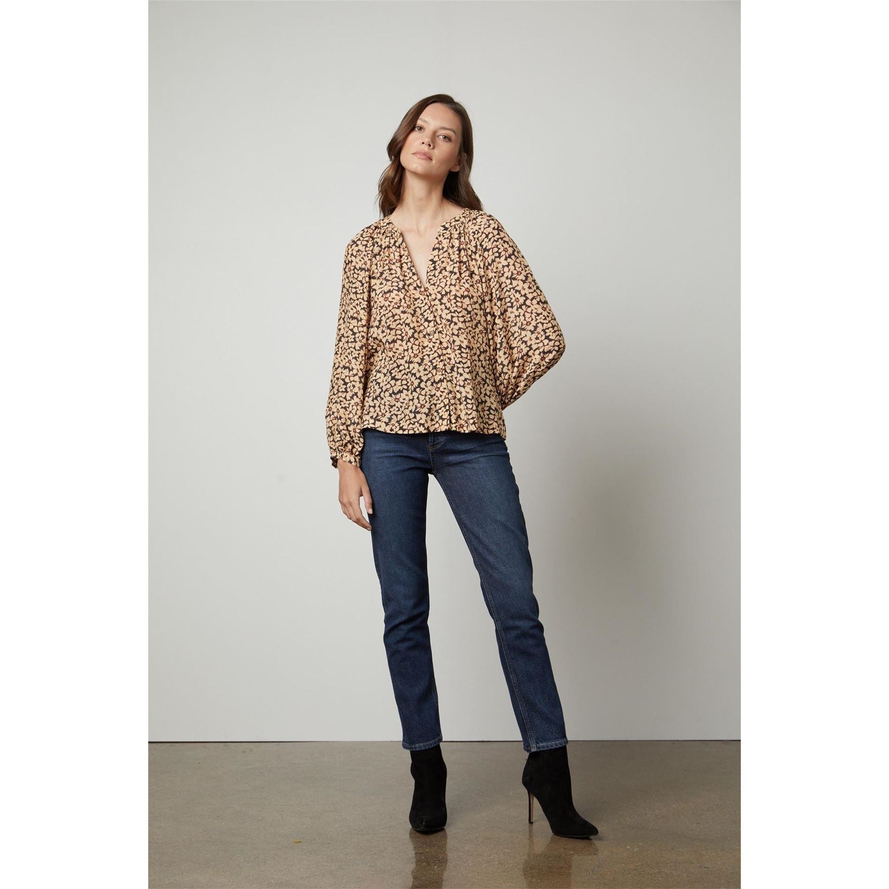 Velvet by Graham and Spencer Regular Fit Balloon Sleeve V-Neck Blouse