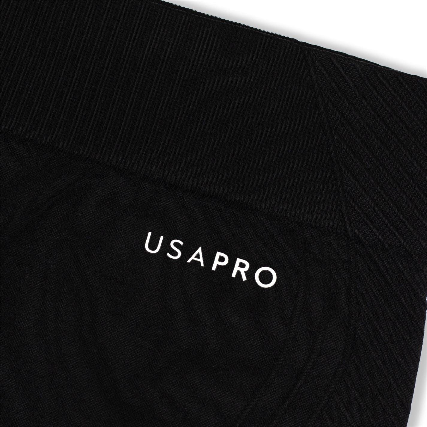 USA Pro Seamless Shorts