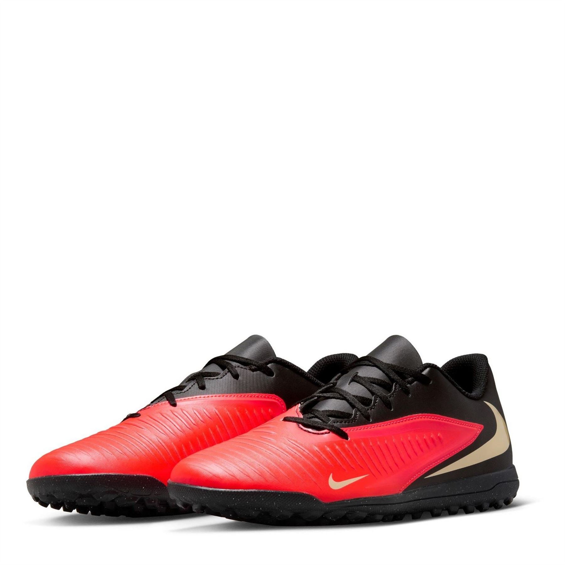 Nike Phantom 6 Low Club Adults Astro Turf Football Boots