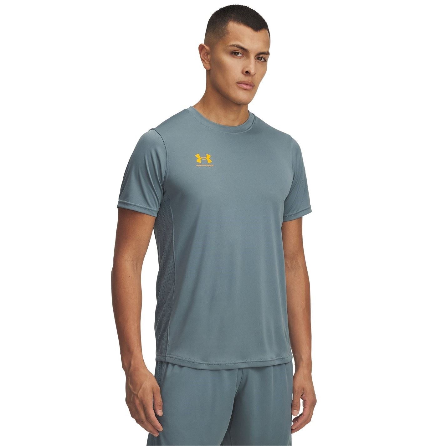 Under Armour Mens Armour Ua Challenger Training Short Sleeve