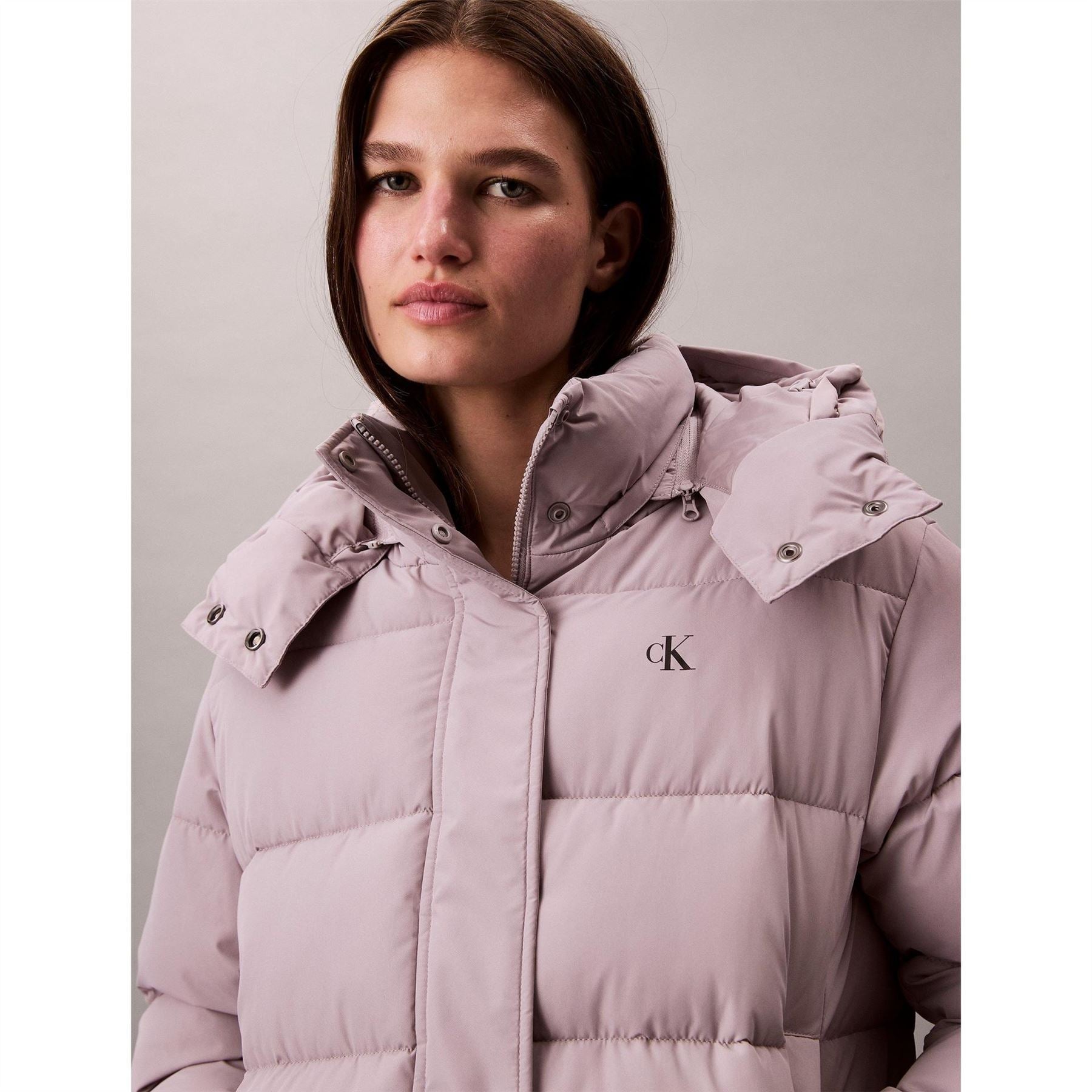 Calvin Klein Jeans  Essential Water Resistant Rds Certified Down Short Puffer Jacket