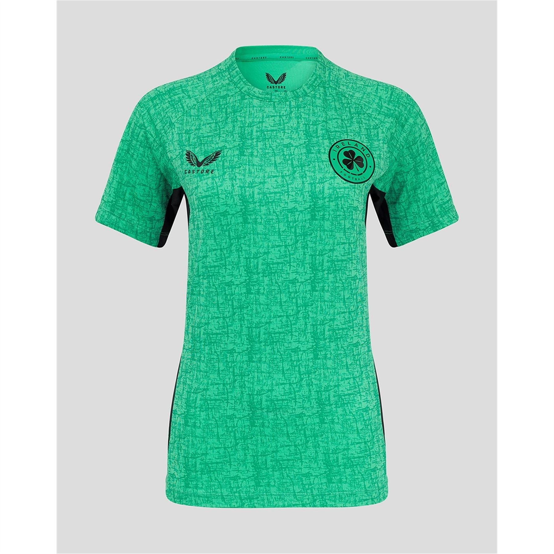 Castore Ireland Player  2025 Ladies Football T-Shirt