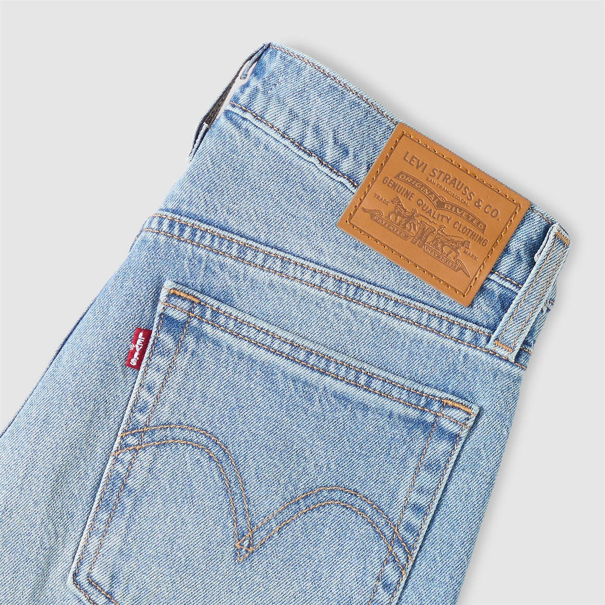 Levis Wedgie Slim Jeans