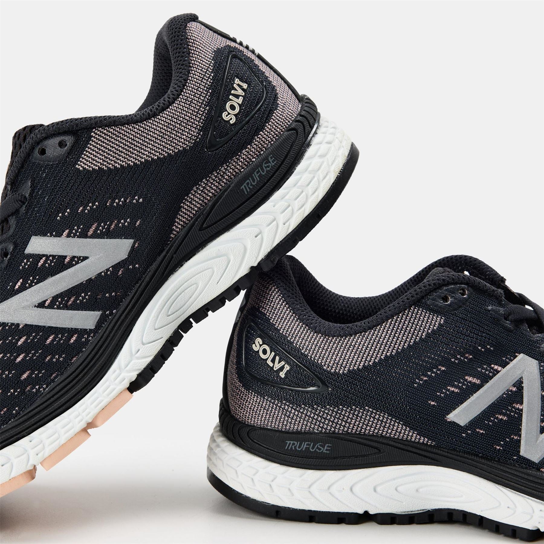 New Balance Solvi v2