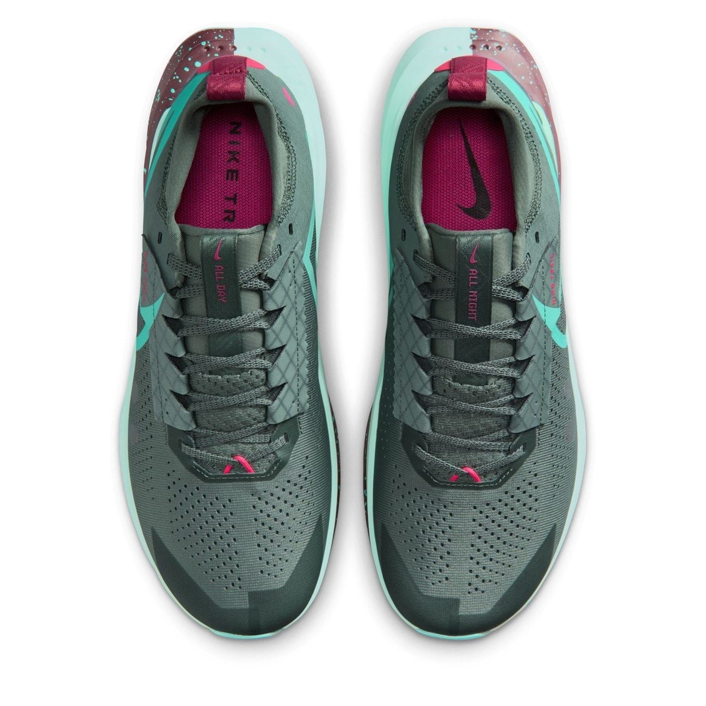 Nike Mens Zegama Trail 2 Trail Running Shoes