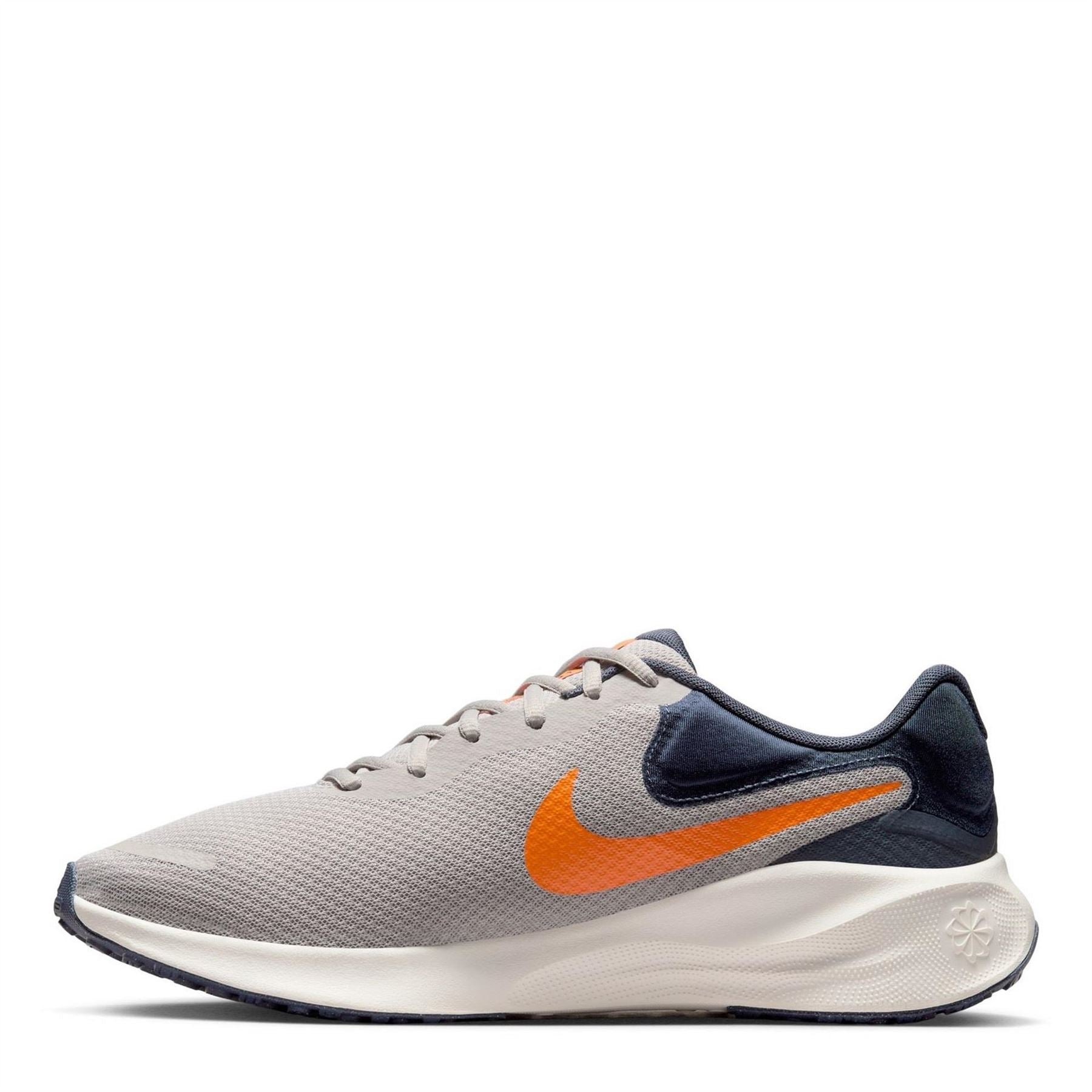 Nike Mens Revolution 7 Road Running Shoes