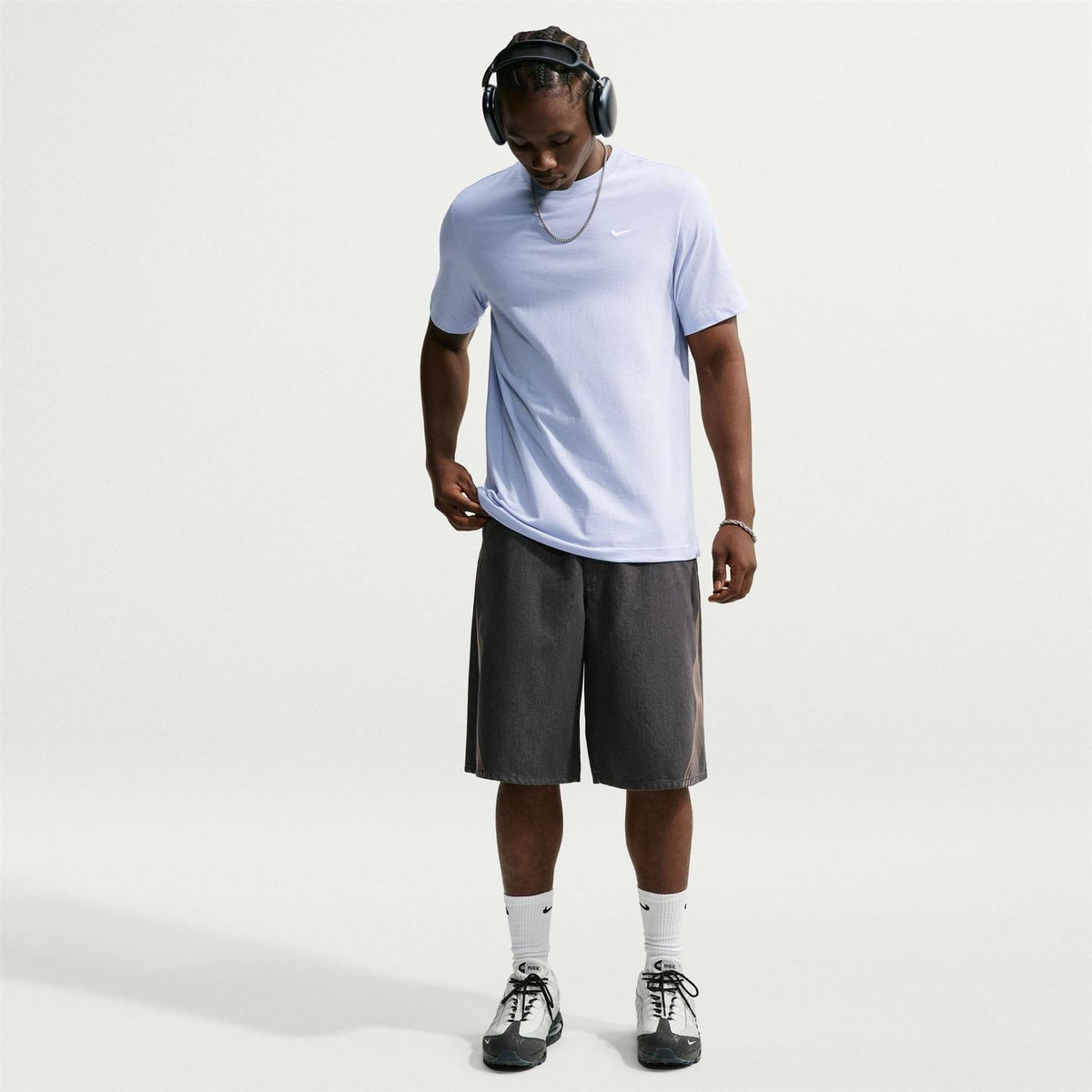 Nike Mens Sportswear Club T-Shirt