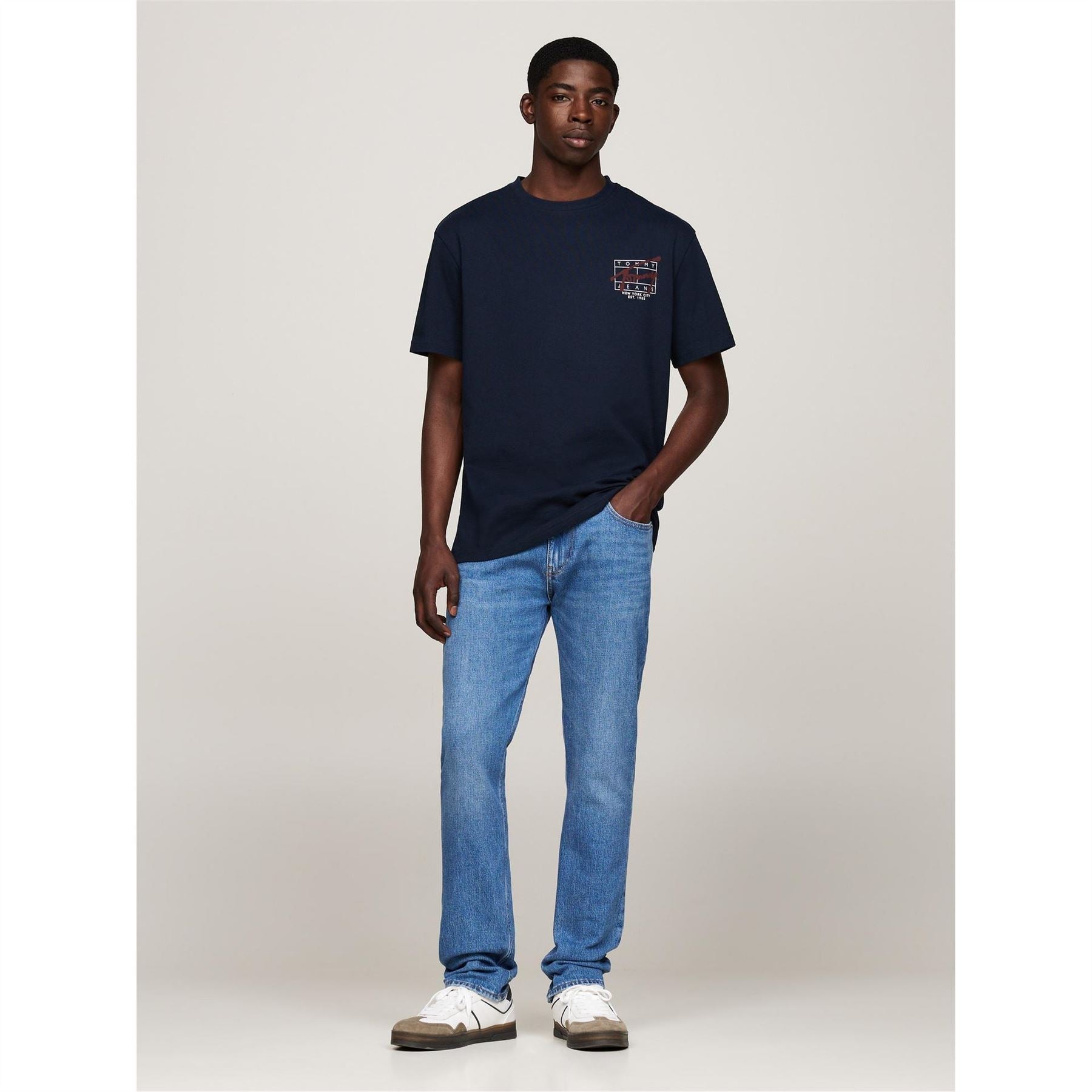 Tommy Jeans Jeans Tjm Reg Spray Tee Ss Ext