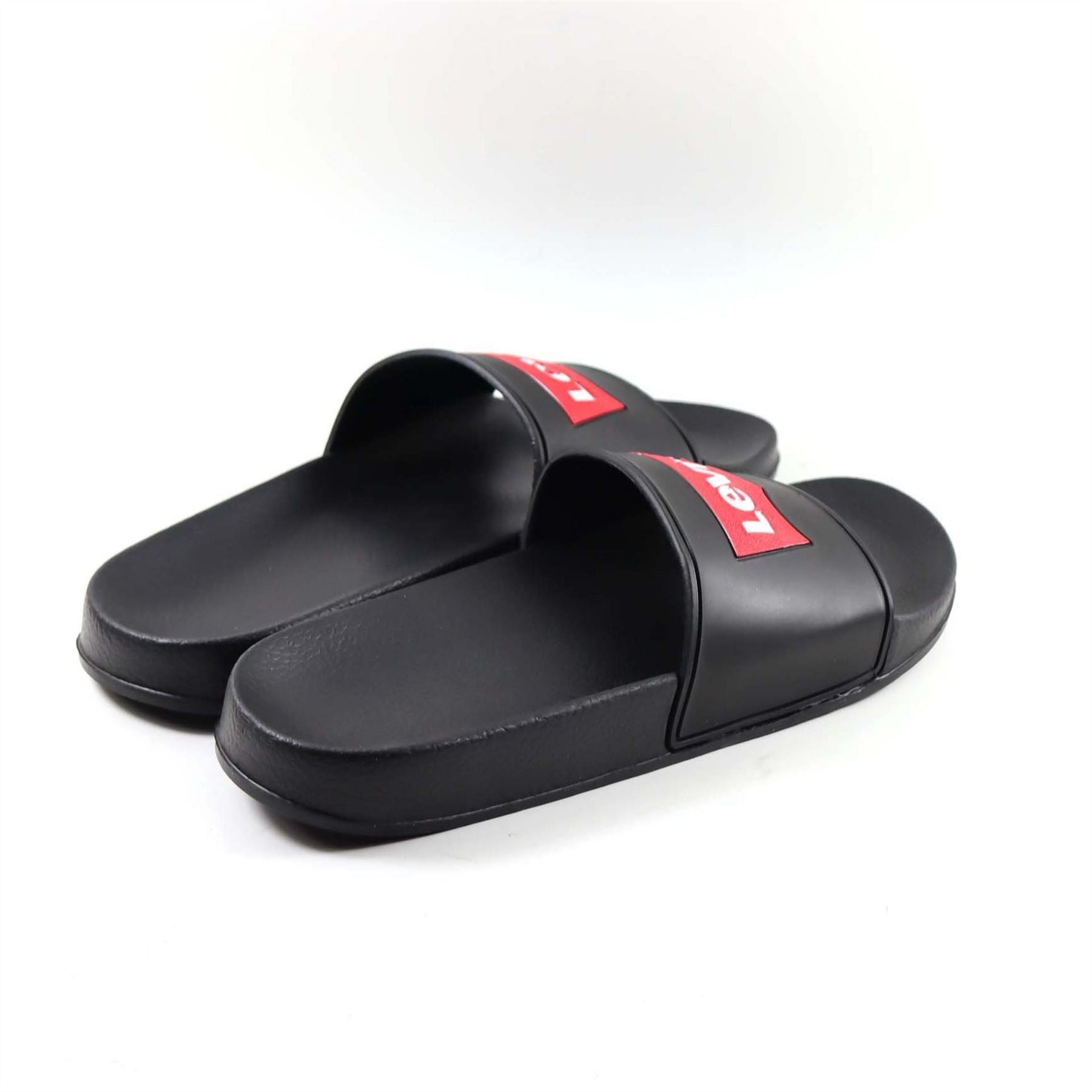 Levis Batwing Slider