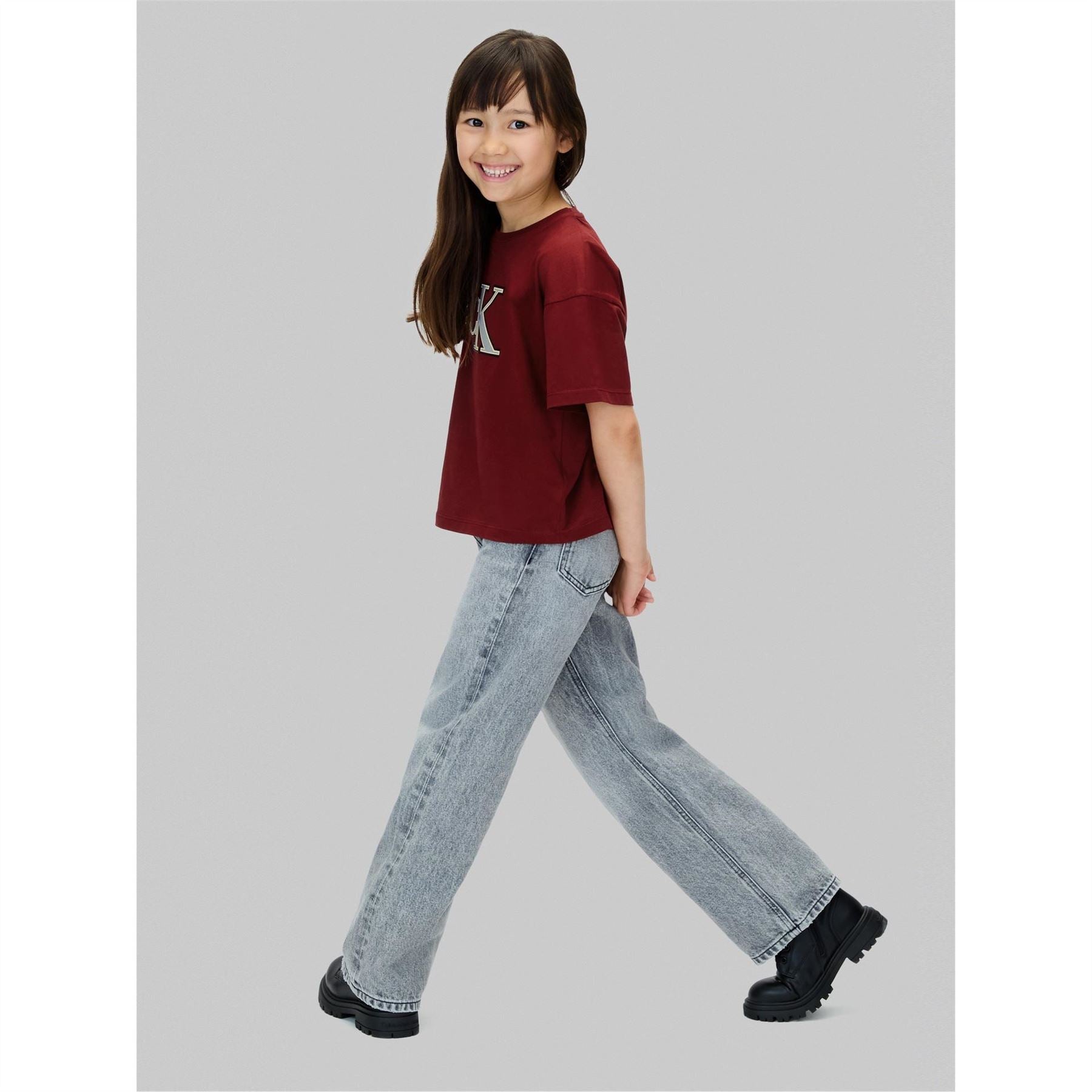 Calvin Klein Jeans Big Logo Print Cropped Crew Neck T-Shirt