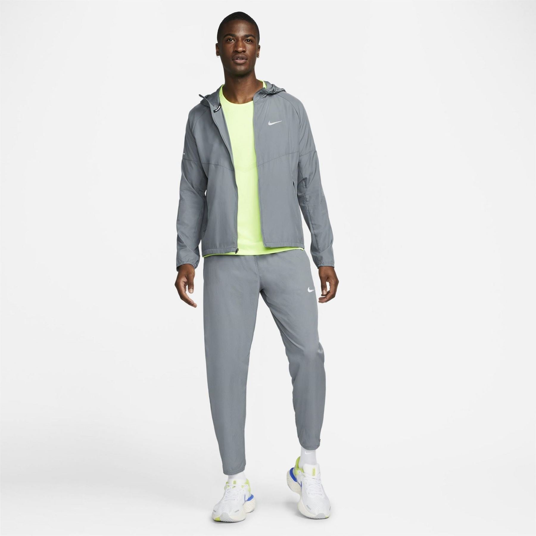 Nike Mens Miler Repel Running Jacket