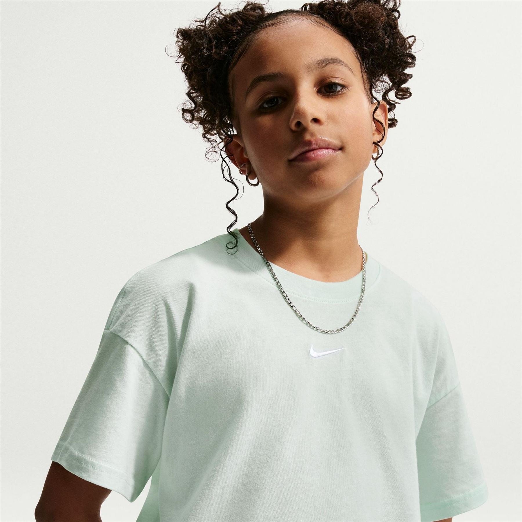 Nike Sportswear Big Kids (girls) T-Shirt