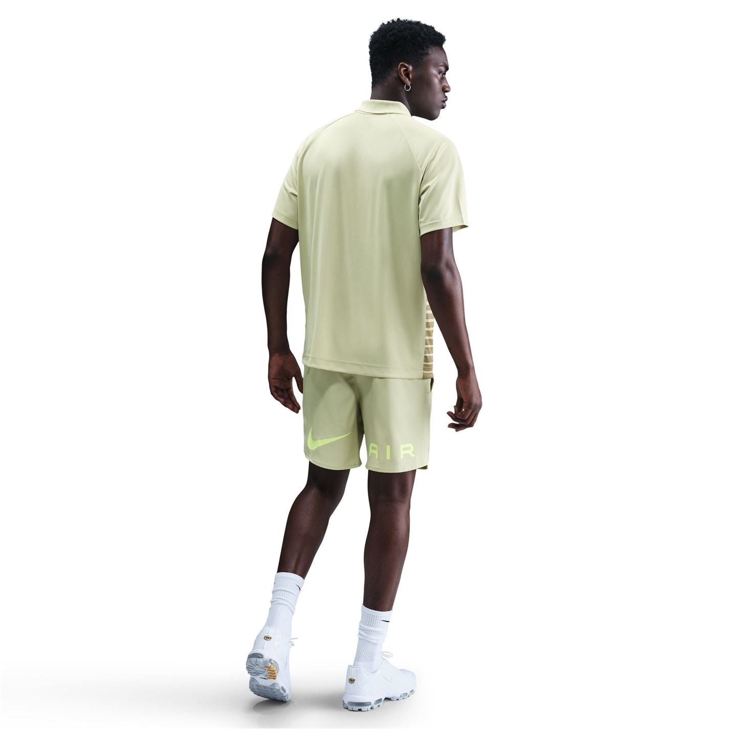 Nike Regular Fit Collared Neck T-Shirt