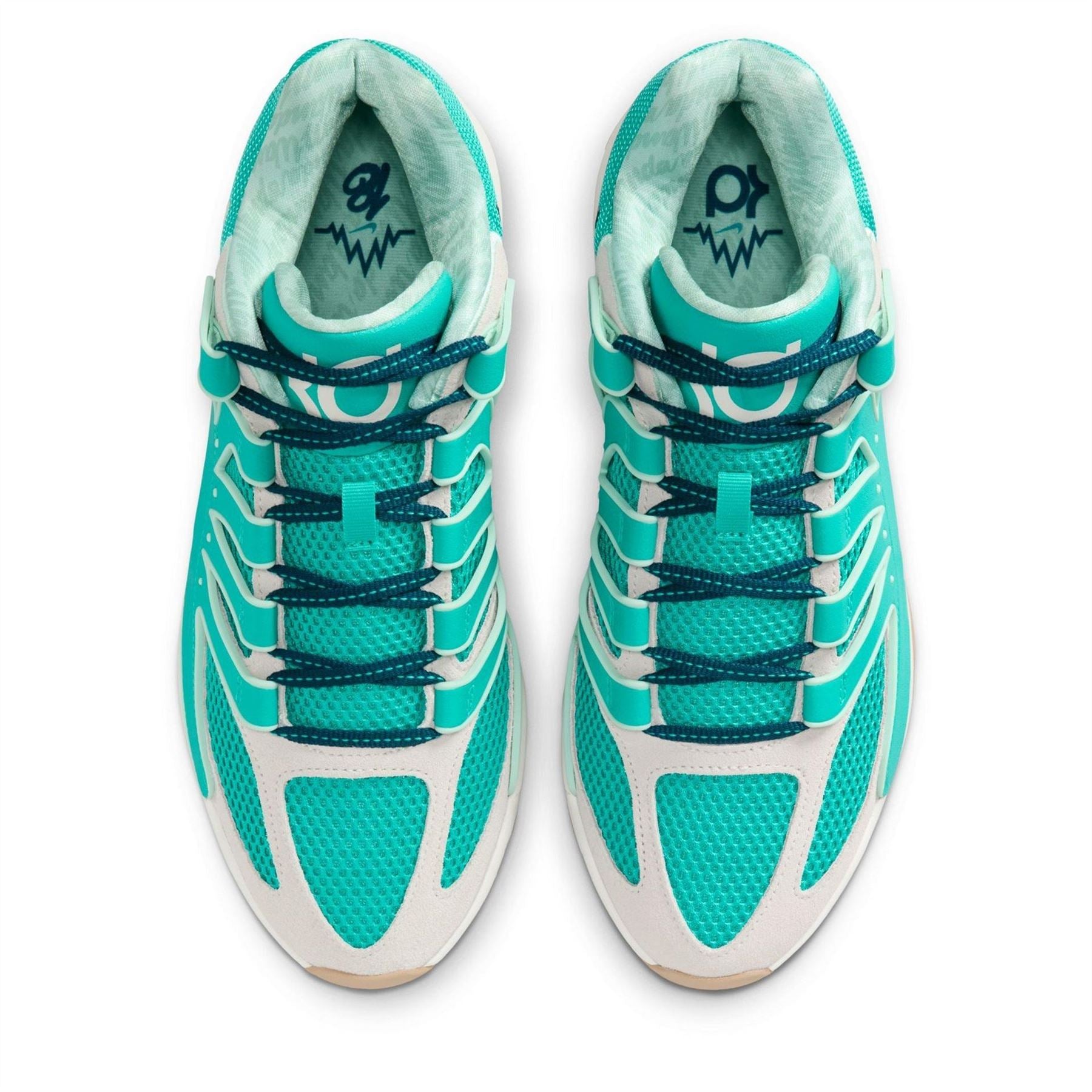 Nike Low Heel Round Toe Low Top Sneakers