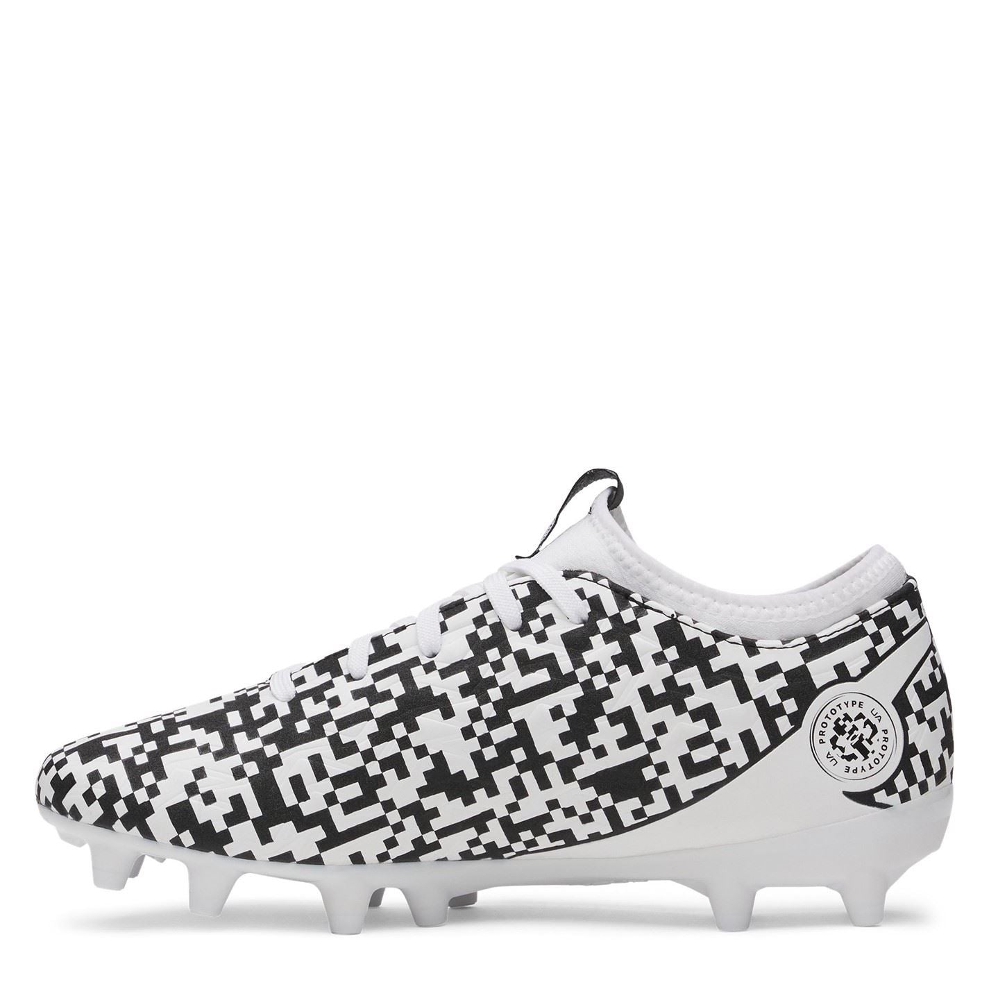 Under Armour Magnetico Club Juniors Firm Ground Football Boots
