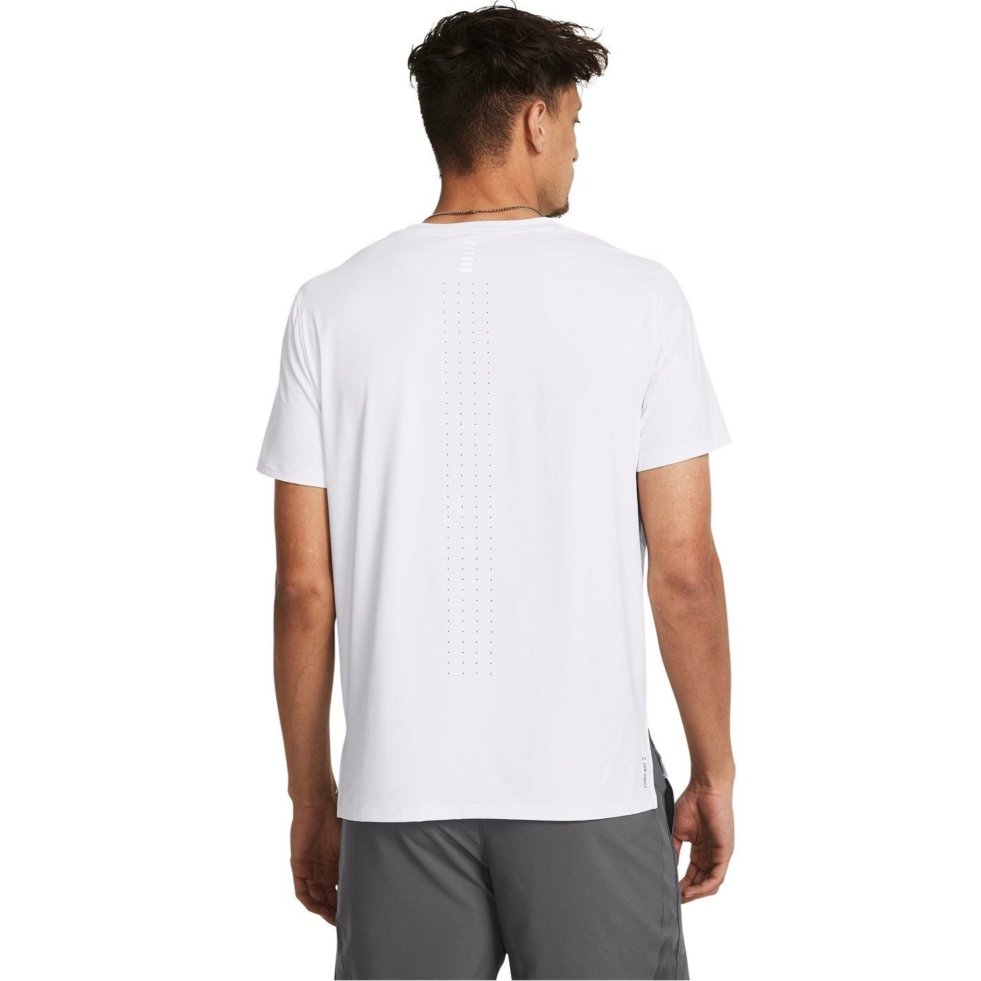 Under Armour Mens Launch Elite Graphic T-Shirt.