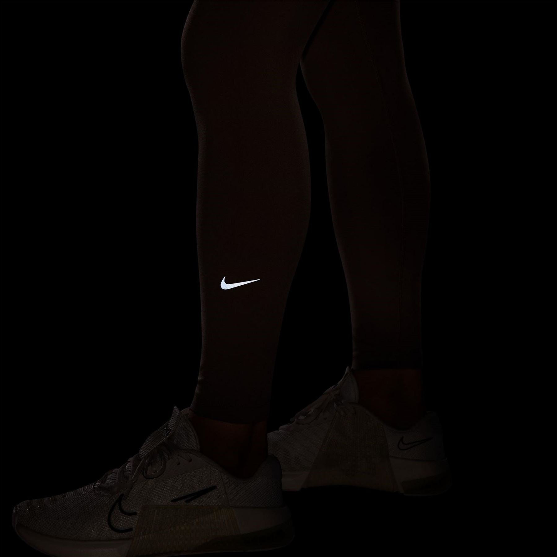 Nike One Dri FIT Womens High Rise Leggings