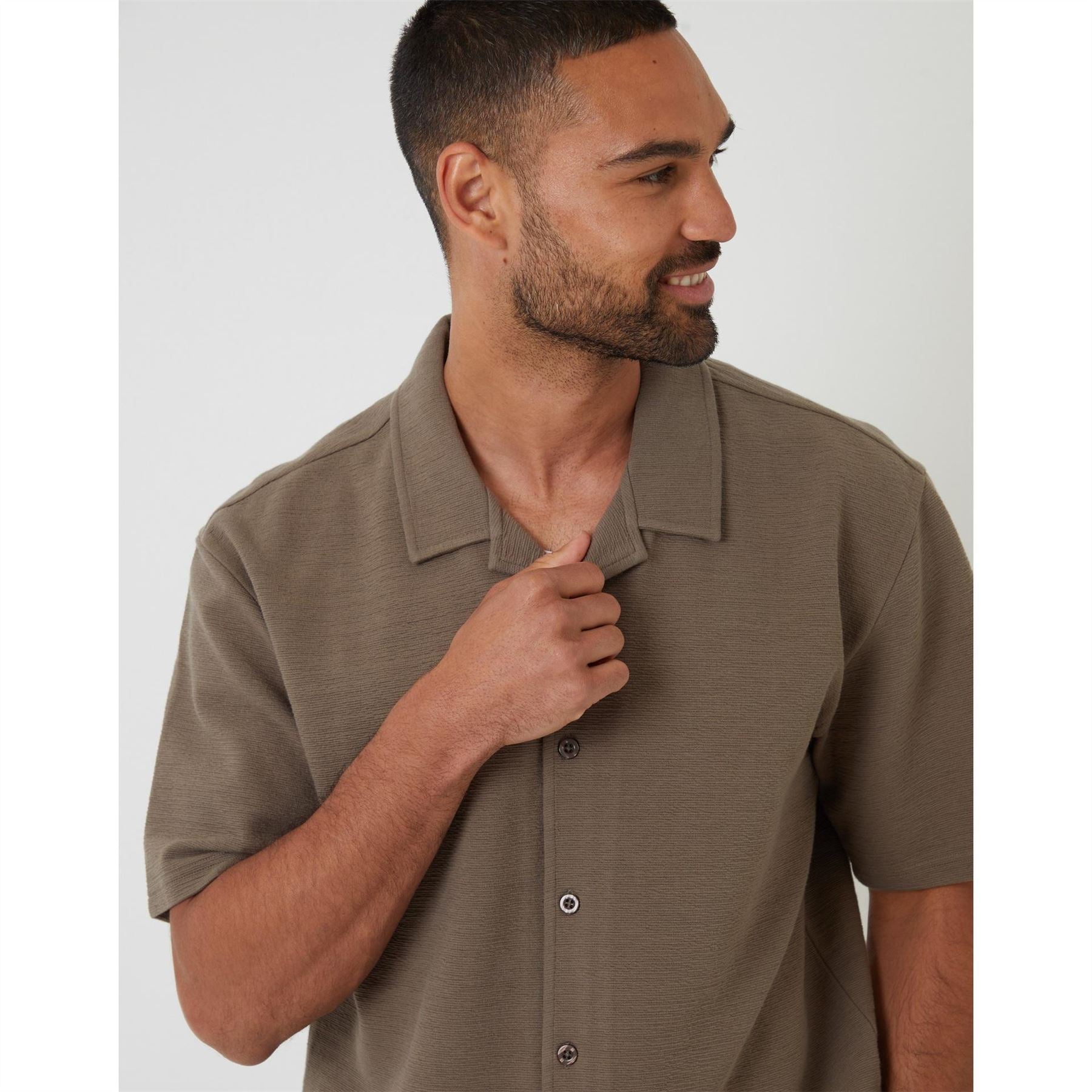 Threadbare Embley Relaxed Fit Short Sleeve Shirt