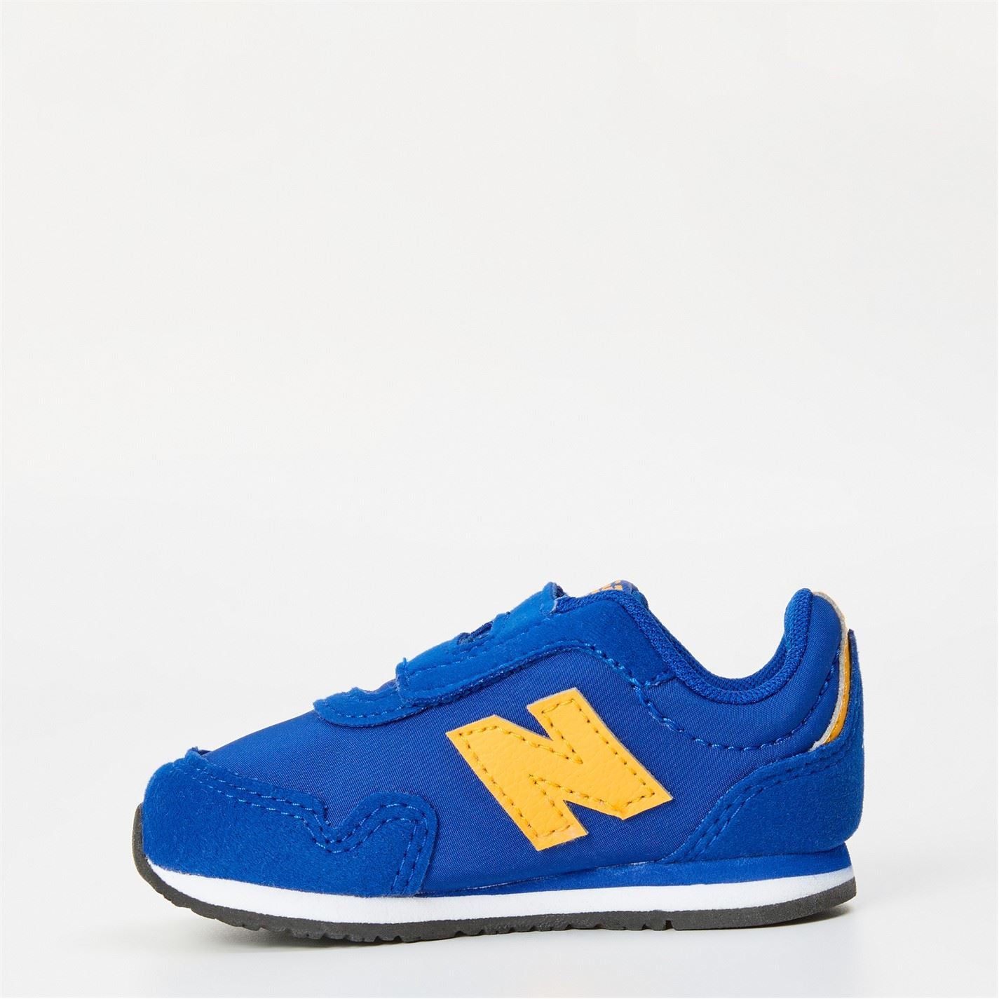 New Balance 323 Color Block Low Top Sneakers