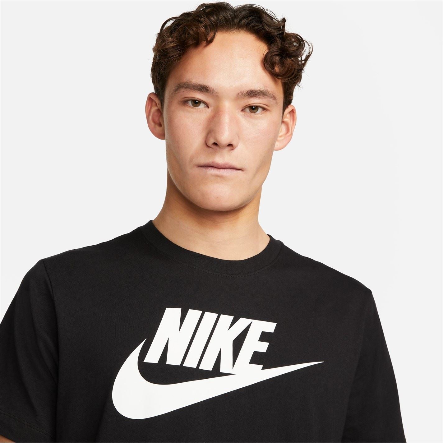 Nike Mens Icon Futura T-Shirt